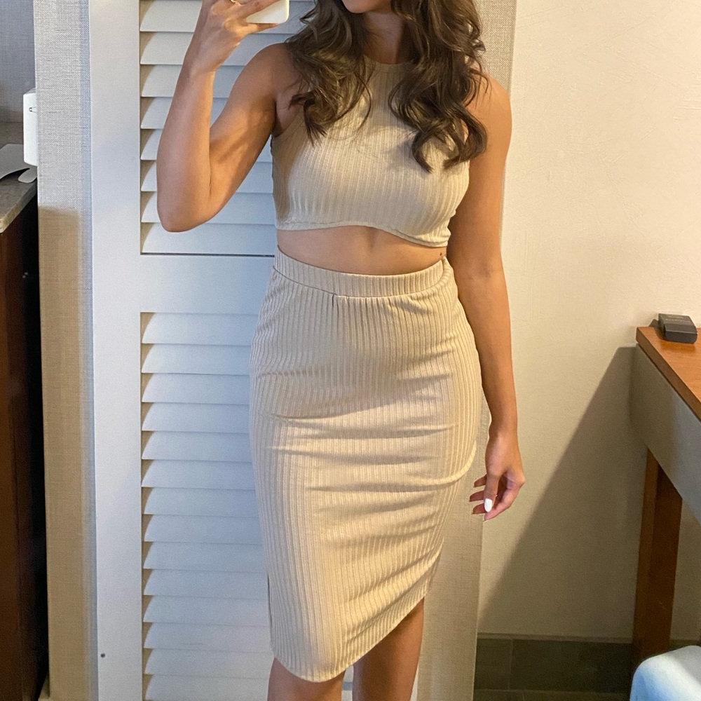 Matching 2 Pieces Set